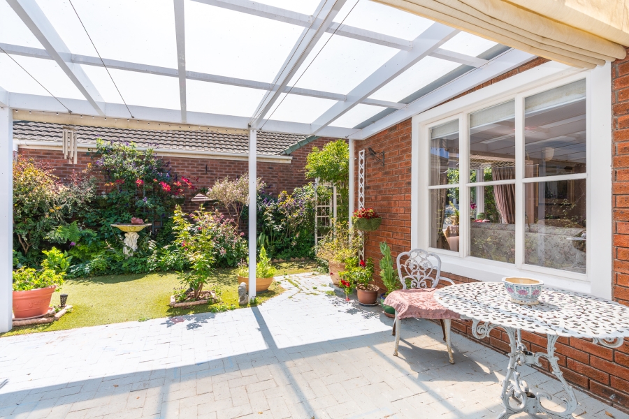 3 Bedroom Property for Sale in Pinelands Western Cape